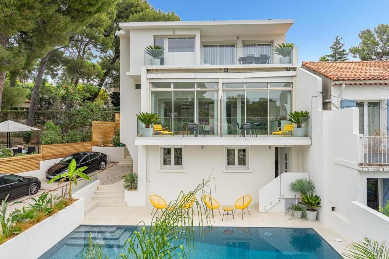 Giovannina N5 Cassis Exteriér fotografie