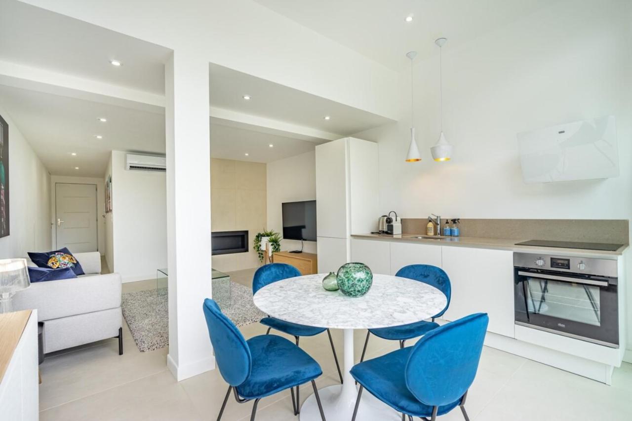 Giovannina N5 Cassis Exteriér fotografie